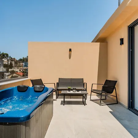 La Vue, For Living *