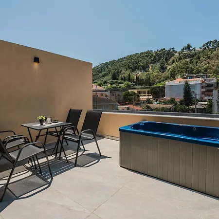 La Vue, For Living *